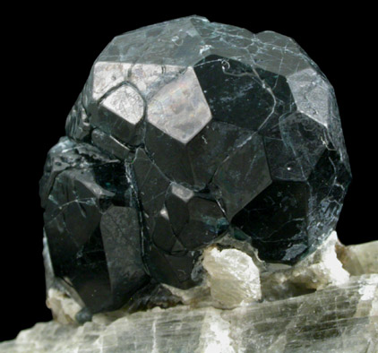 Spinel on Diopside from MacDonald Island, Northwest Territories, Canada