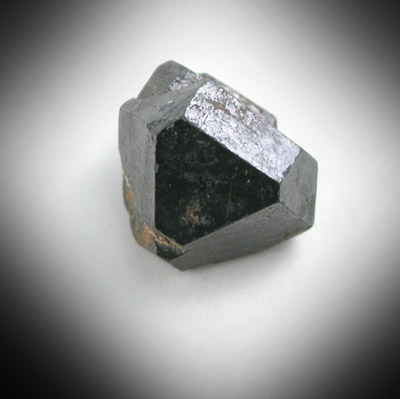 Uraninite from Swamp No. 1 Quarry (Trebilcock locality), Topsham, Sagadahoc County, Maine