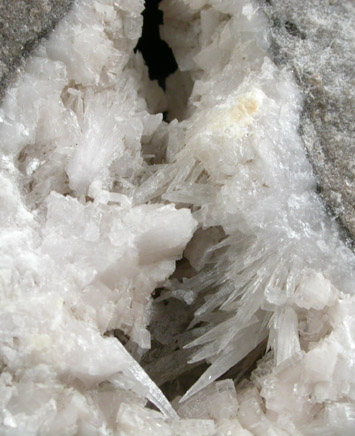 Strontianite from Huntsville, Madison County, Alabama