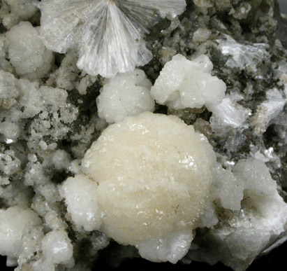 Stellerite and Heulandite from Braen's Quarry, Haledon, Passaic County, New Jersey