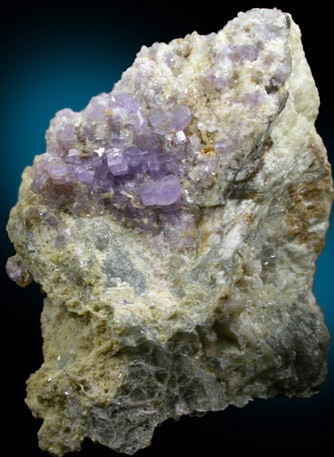 Fluorapatite from Emmons Quarry, southeastern slope of Uncle Tom Mountain,  Greenwood, Oxford County, Maine