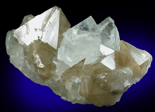 Scheelite and Fluorite from Linwu, Hunan, China