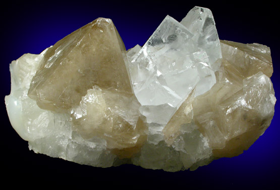 Scheelite and Fluorite from Linwu, Hunan, China