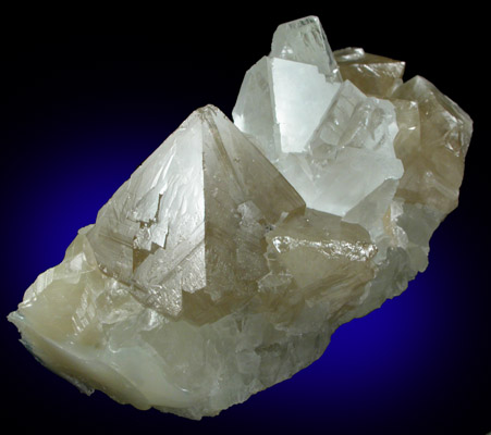 Scheelite and Fluorite from Linwu, Hunan, China