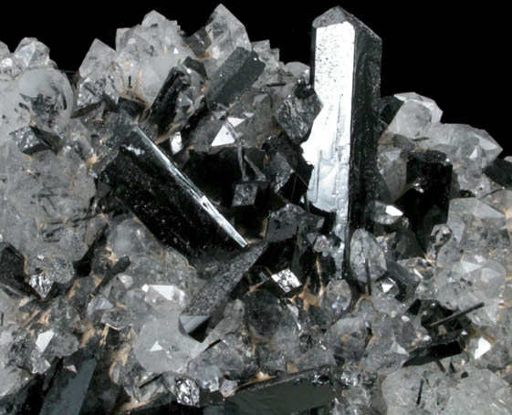 Ilvaite and Quartz from Second Sovietskiy Mine, Dalnegorsk, Primorskiy Kray, Russia