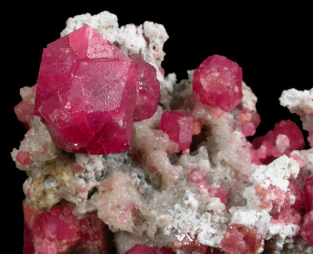 Grossular Garnet from Sierra de Cruces, east of Laguna de Jaco, near Hercules, Coahuila, Mexico