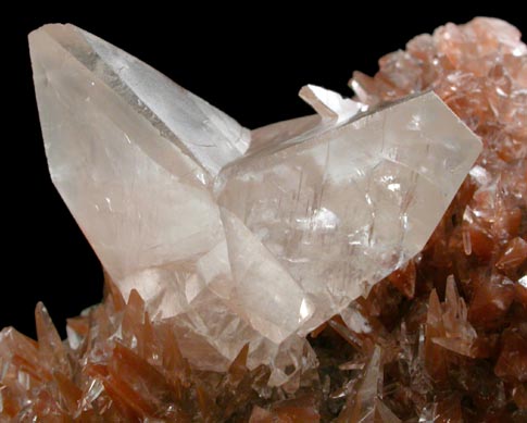 Calcite (twinned crystals) from Leiping Mine, Guiyang, Hunan, China