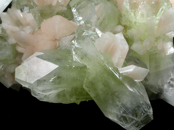 Apophyllite and Stilbite-Ca from Jalgaon, Maharashtra, India