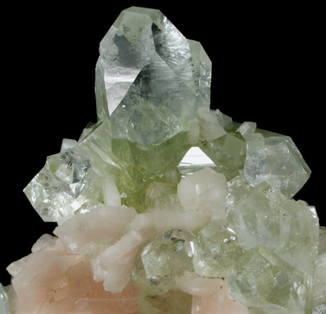 Apophyllite and Stilbite-Ca from Jalgaon, Maharashtra, India