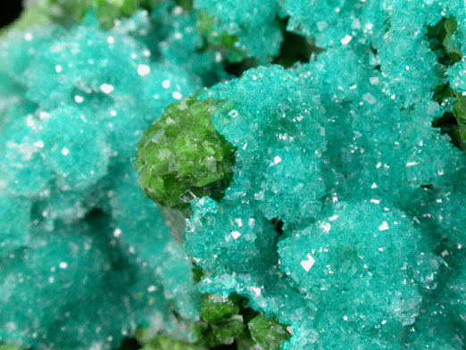 Dioptase, Duftite, Calcite from Tsumeb Mine, Otavi-Bergland District, Oshikoto, Namibia (Type Locality for Duftite)