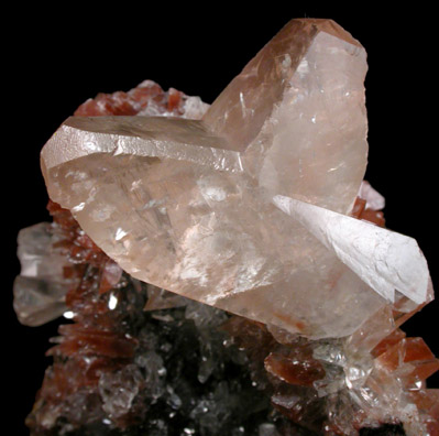 Calcite (twinned crystals) from Leiping Mine, Guiyang, Hunan, China