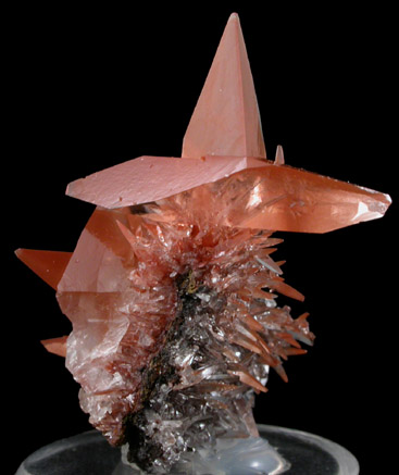 Calcite (double twinned crystals) from Leiping Mine, Guiyang, Hunan, China