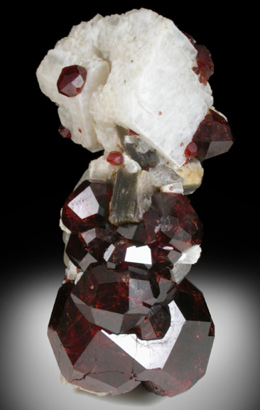 Spessartine Garnet with Albite from Skardu District, Baltistan, Gilgit-Baltistan, Pakistan