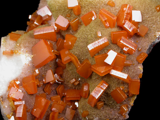 Wulfenite on Calcite from Sierra de Los Lamentos, Chihuahua, Mexico