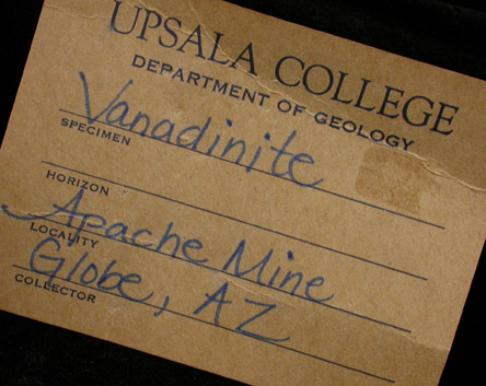 Vanadinite from Apache Mine (Vanadium Shaft), 8 km north of Globe, Gila County, Arizona