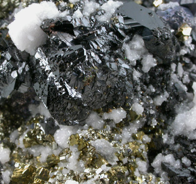 Sphalerite, Pyrite, Calcite from Naica District, Saucillo, Chihuahua, Mexico