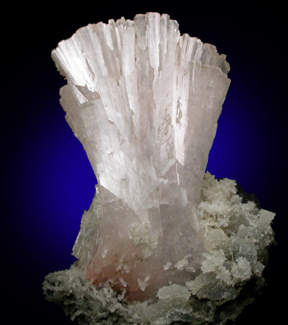 Heulandite-Ca from Jalgaon, Maharashtra, India