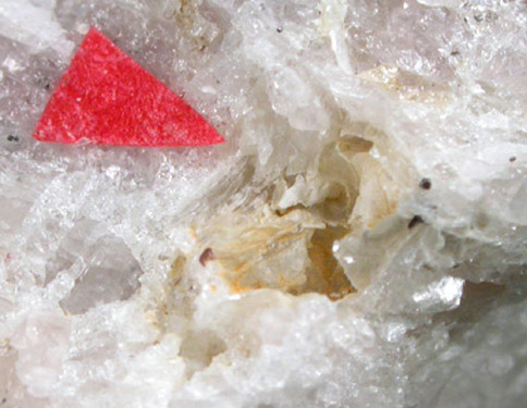 Hydroxylwagnerite (IMA 2004-009) from Dora Maira Massif, Val Varaita, Piedmont, Italy (Type Locality for Hydroxylwagnerite (IMA 2004-009))