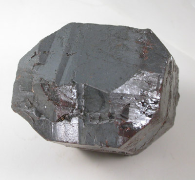 Rutile from Graves Mountain, 19.5 km east of Washington, Lincoln County, Georgia