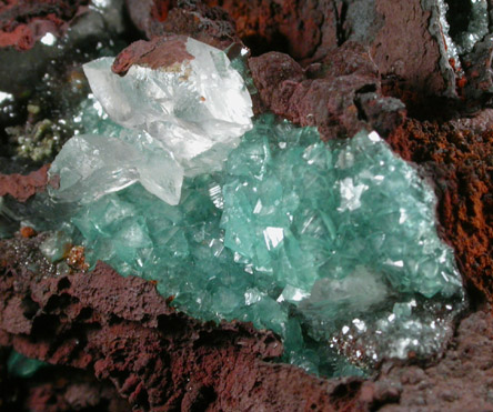 Adamite var. Cuprian Adamite with Calcite from Mapimi District, Durango, Mexico