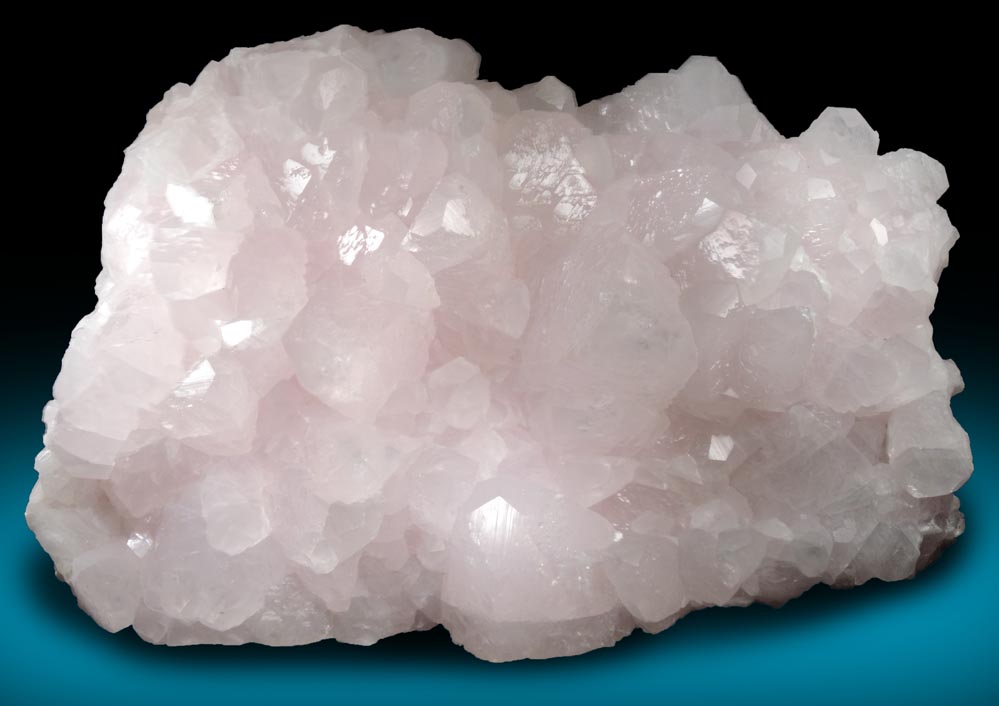 Calcite var. Manganoan Calcite from Erma Reka Mine, Zlatograd, Smolyan Oblast, Bulgaria
