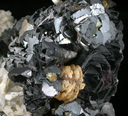 Sphalerite, Quartz, Galena, Siderite from Dalnegorsk, Primorskiy Kray, Russia