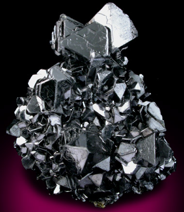 Sphalerite (Spinel-law twinned) from Idarado Mine, Ouray District, San Miguel County, Colorado