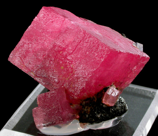 Rhodochrosite with Fluorite from Sweet Home Mine, Buckskin Gulch, Alma District, Park County, Colorado