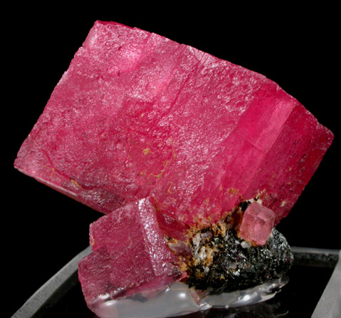 Rhodochrosite with Fluorite from Sweet Home Mine, Buckskin Gulch, Alma District, Park County, Colorado