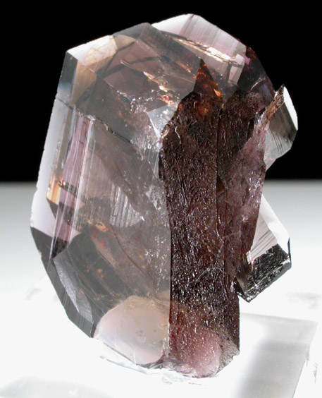 Axinite-(Fe) from Dodo Mine, Polar Urals, Tyumenskaya Oblast', Russia