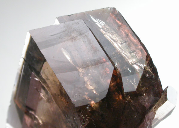 Axinite-(Fe) from Dodo Mine, Polar Urals, Tyumenskaya Oblast', Russia