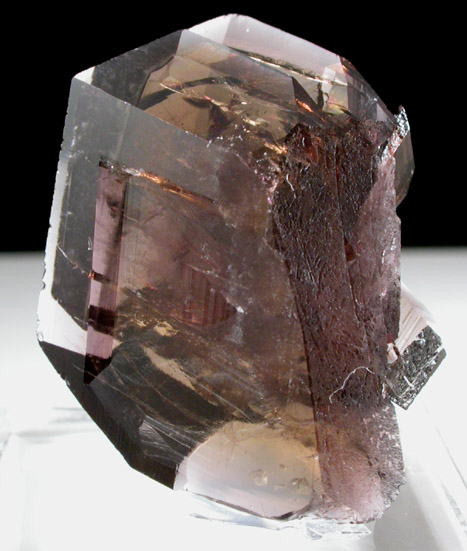 Axinite-(Fe) from Dodo Mine, Polar Urals, Tyumenskaya Oblast', Russia