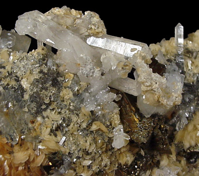 Chalcopyrite, Siderite, Quartz from Grube Pfannenberrg, Neunkirchen, Siegerland, Germany