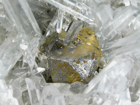 Quartz with Chalcopyrite from Huaron District, Cerro de Pasco Province, Pasco Department, Peru