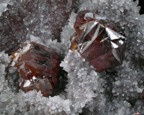 Sphalerite on Quartz from Shuikoushan Mine, Hunan Province, China