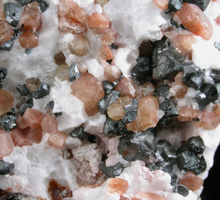 Mcgovernite, Willemite, Franklinite, Calcite from Sterling Mine, Ogdensburg, Sterling Hill, Sussex County, New Jersey (Type Locality for Mcgovernite and Franklinite)