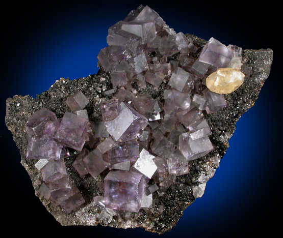 Fluorite and Calcite on Sphalerite from Rosiclare Sub-District, Hardin County, Illinois