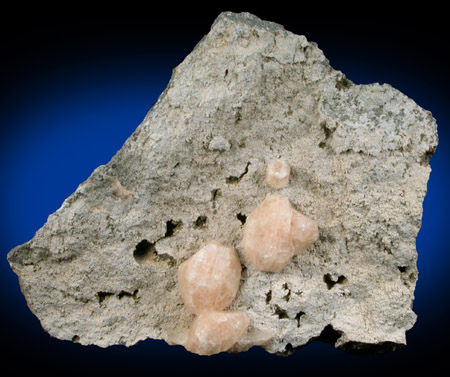Gmelinite from Five Islands, Nova Scotia, Canada