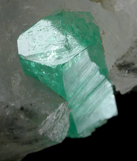 Beryl var. Emerald in Calcite from La Pita Mine, Vasquez-Yacop District, Boyac Department, Colombia