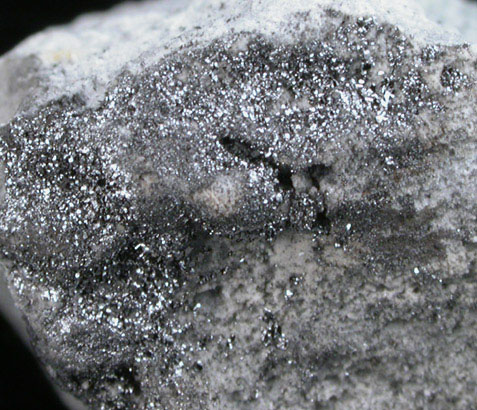 Rheniite (IMA 1999-004a) from Kudryavyi Volcano, Iturup Island, Sakhalinskaya Oblast', Russia (Type Locality for Rheniite)