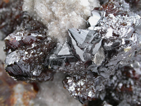 Sphalerite on Quartz with Dolomite from Elmwood Mine, Carthage, Smith County, Tennessee