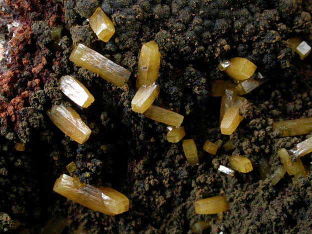 Wulfenite with Mimetite and Calcite from Mina Ojuela, San Juan Poniente Vein, Level 6, Mapimi, Durango, Mexico