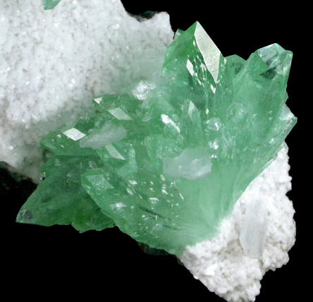 Apophyllite with Stilbite-Ca on Heulandite-Ca from Pashan Hill Quarry, Pune District, Maharashtra, India