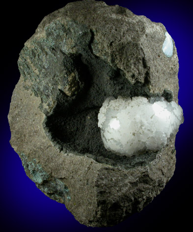 Stellerite from Chinchwad, Pune District, Maharashtra, India