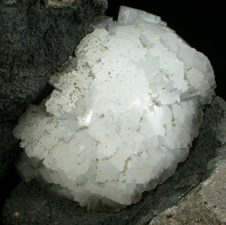 Stellerite from Chinchwad, Pune District, Maharashtra, India
