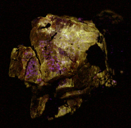 Zircon from Chilas, Gilgit-Baltistan, Pakistan