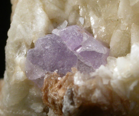 Fluorapatite on Albite with Quartz from Harvard Quarry, Noyes Mountain, Greenwood, Oxford County, Maine