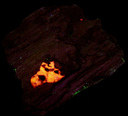 Sussexite and Zincite from Franklin Mining District, Sussex County, New Jersey (Type Locality for Sussexite and Zincite)