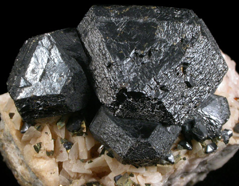 Sphalerite on Dolomite with Chalcopyrite from Wilbur Mine, Tri-State Lead Mining District, near Treece, Cherokee County, Kansas