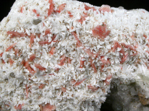 Laumontite, Stilbite, Quartz, Prehnite from Prospect Park Quarry, Prospect Park, Passaic County, New Jersey